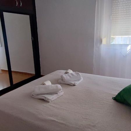 Oromana Loft Apartman Alcalá de Guadaira Kültér fotó
