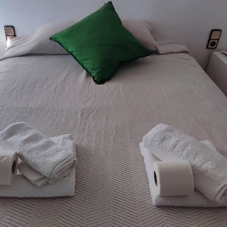 Oromana Loft Apartman Alcalá de Guadaira Kültér fotó