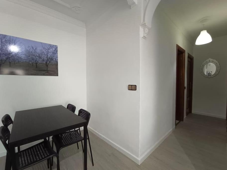 Oromana Loft Apartman Alcalá de Guadaira Kültér fotó