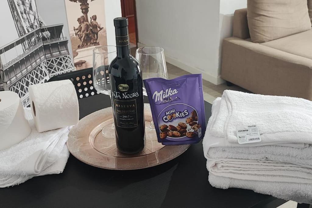 Oromana Loft Apartman Alcalá de Guadaira Kültér fotó
